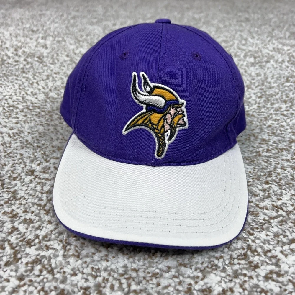 Minnesota Vikings Hat Cap Snap Back Mens One‎ Size Purple NFL Sports Specialties